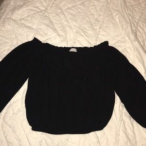 Brandy Melville off the shoulder top